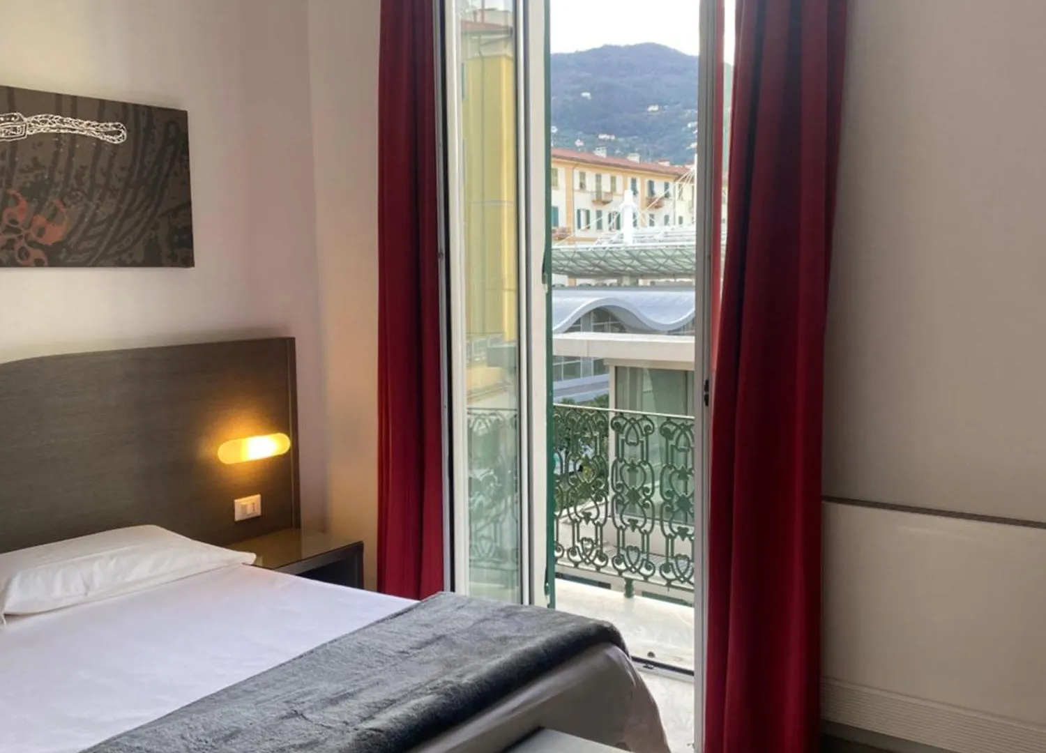 54 Rosselli Rooms La Spezia 0*,  Włochy