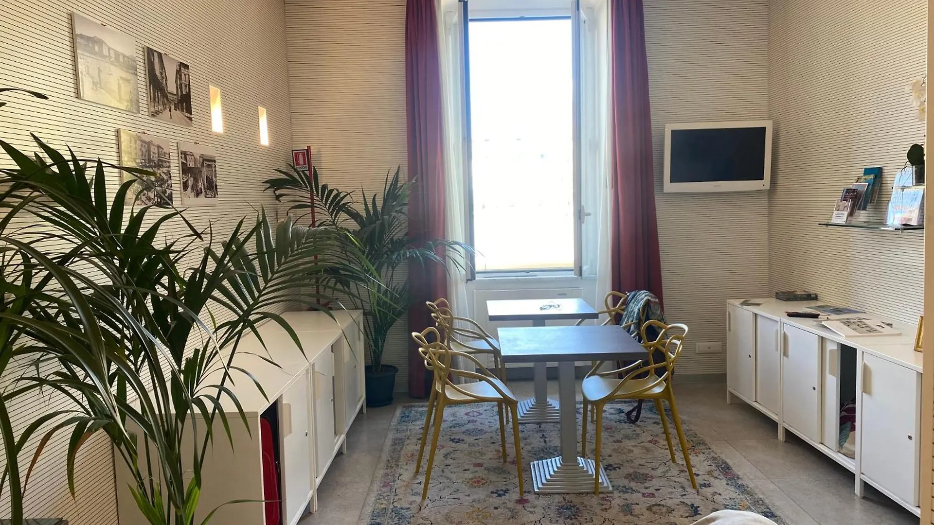 54 Rosselli Rooms La Spezia
