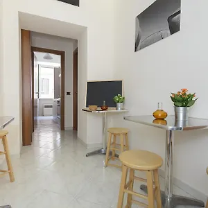 Nicetomeetyou Bed & Breakfast Roma